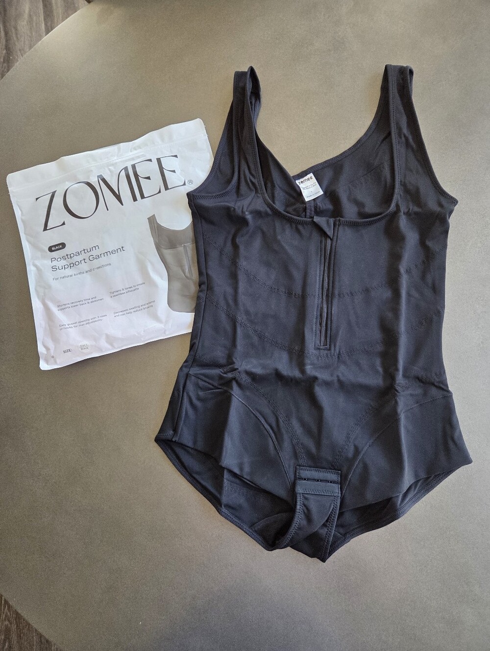 Zomee Black Postpartum Support Bodysuit Size Large NWT